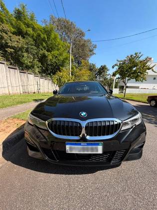 BMW 330i 2.0 16V TURBO GASOLINA M SPORT AUTOMÁTICO BMW 330i 2.0 16V TURBO GASOLINA M SPORT AUTOMÁTICO